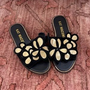 Kat Maconie slides